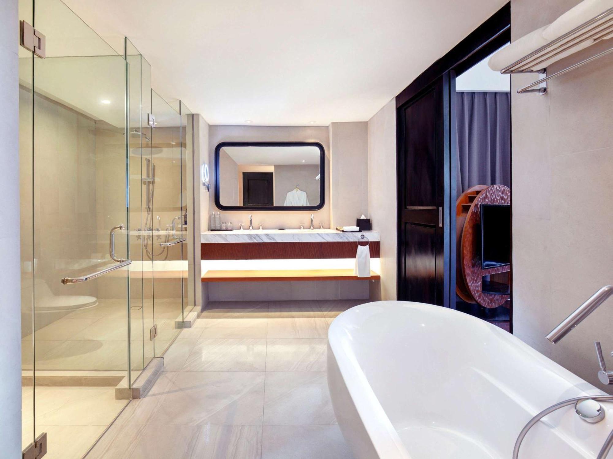 Grand Mercure Bali 5*
